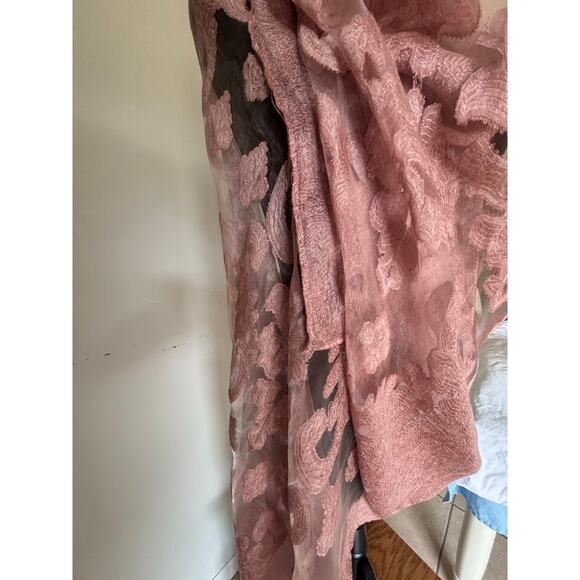 JESSICA MCCLINTOCK BURNOUT BROCADE SHEER DRESSY SHAWL - Picture 3 of 10